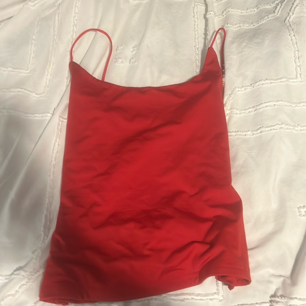 red tank top
